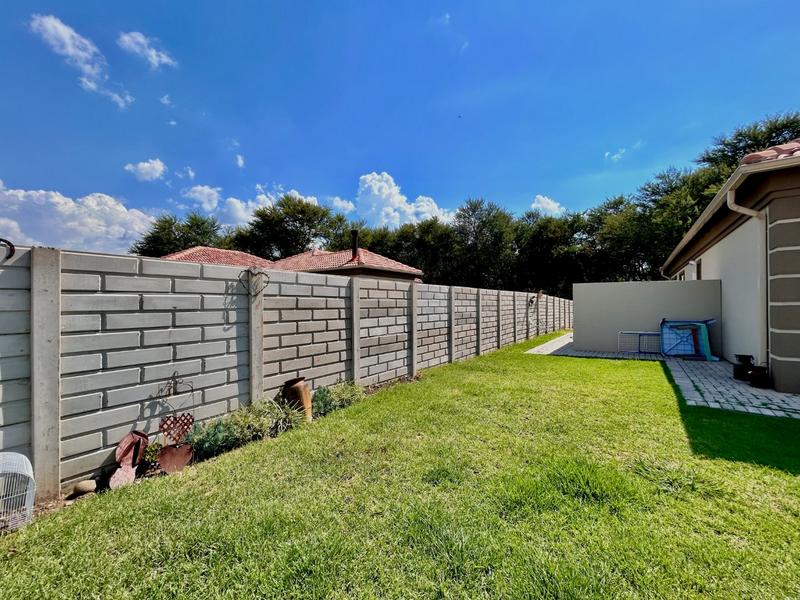 3 Bedroom Property for Sale in Ngwenya River Estate North West